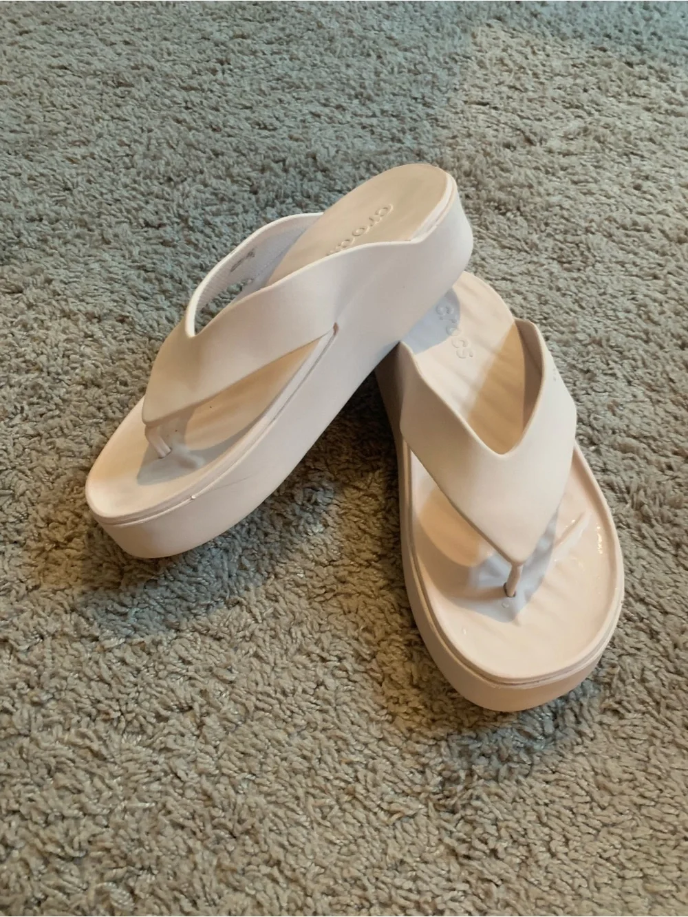 Crocs Gateway Quartz Blush Pink Platform Flip Flops Sandals